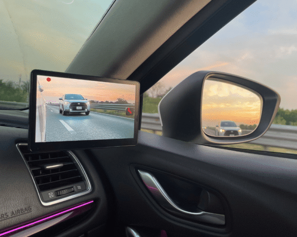 Cảnh Báo Điểm Mù