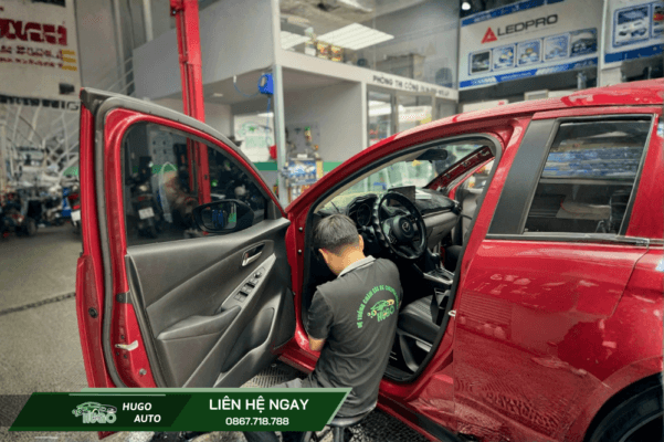 Hugo Auto - Lắp Đặt như zin